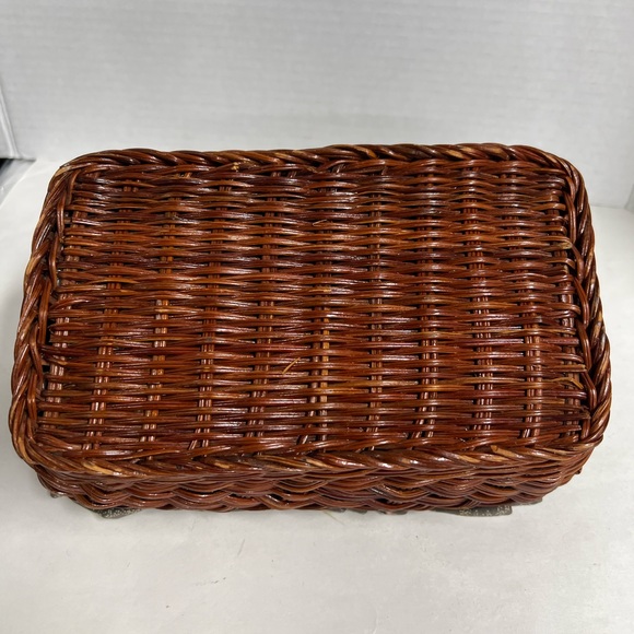 Country House Basket Lined Gray Floral - Picture 5 of 12